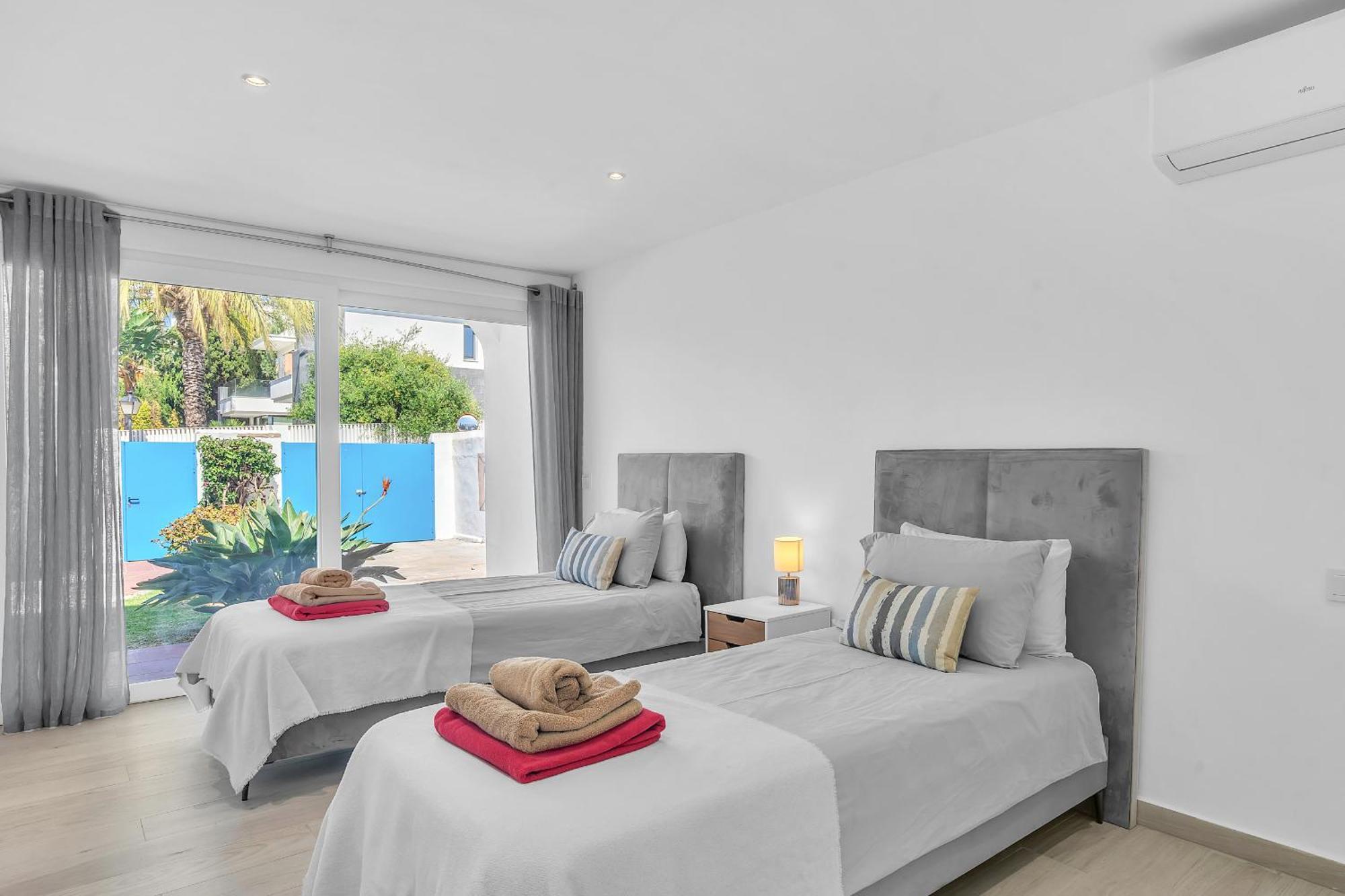 Elena - Casablanca Villa Marbella