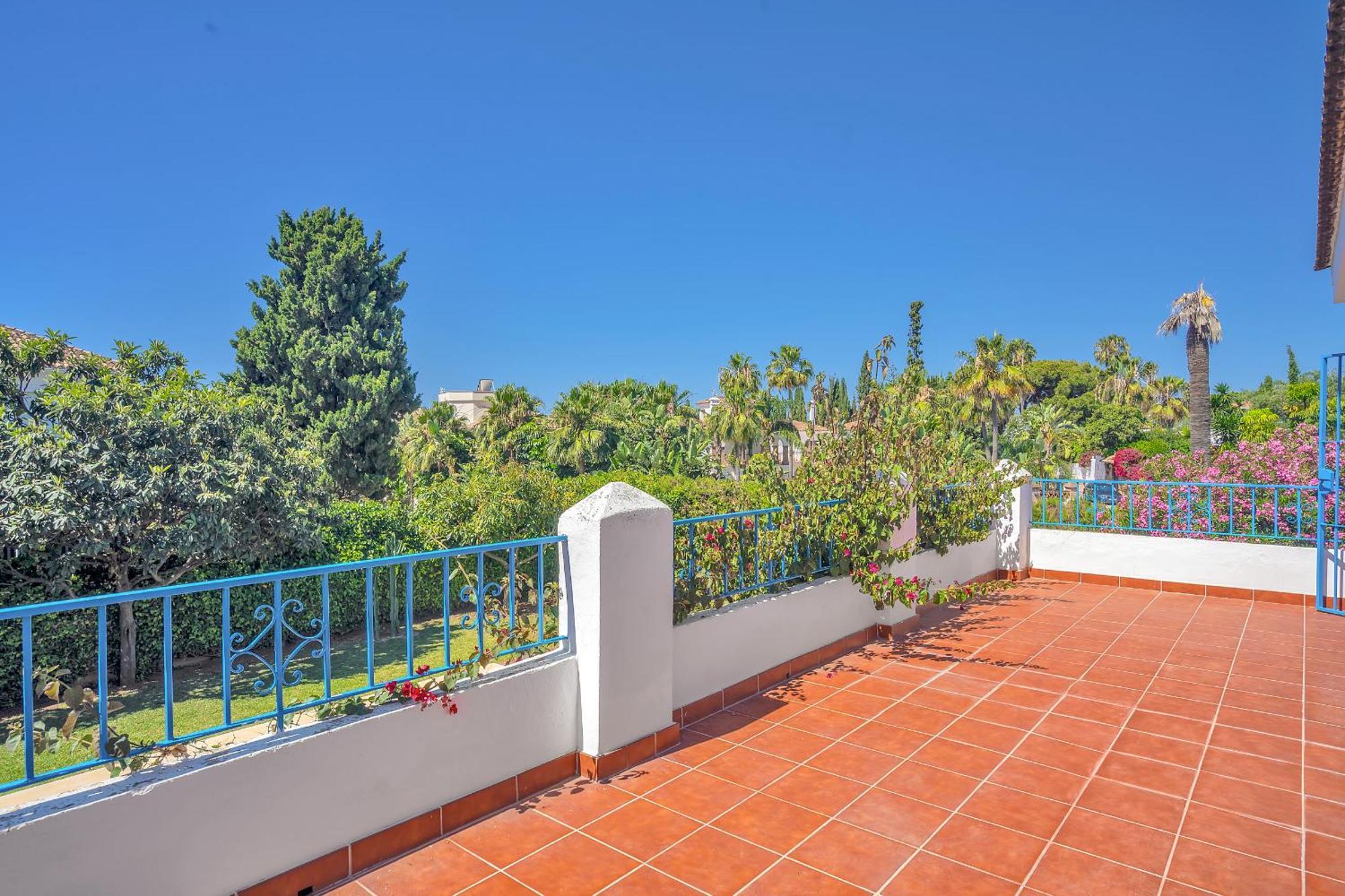 Elena - Casablanca Villa *